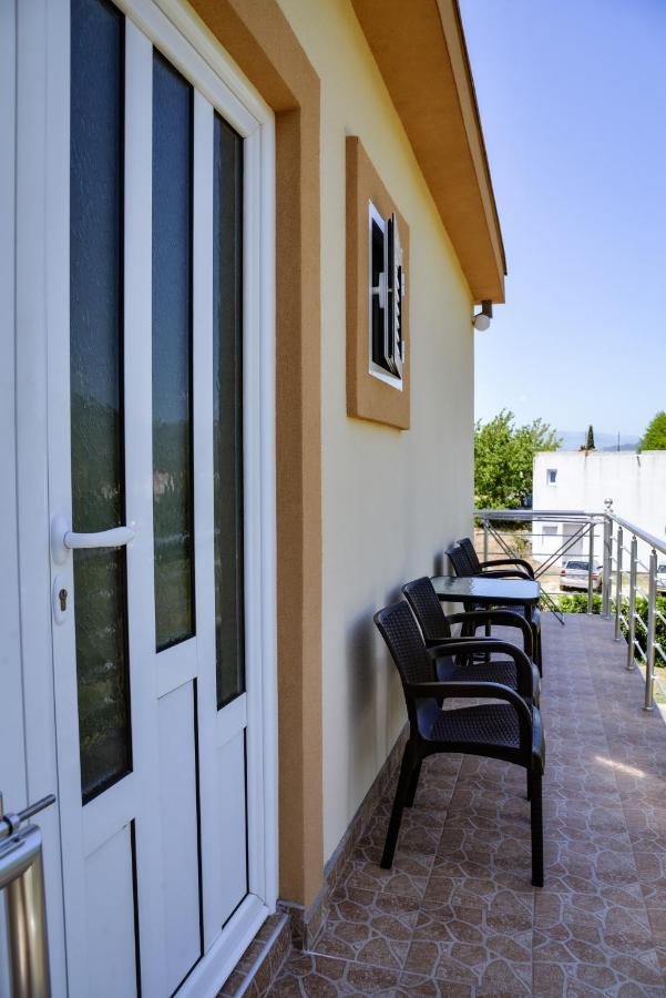 Apartment Nikola Kotor Zewnętrze zdjęcie