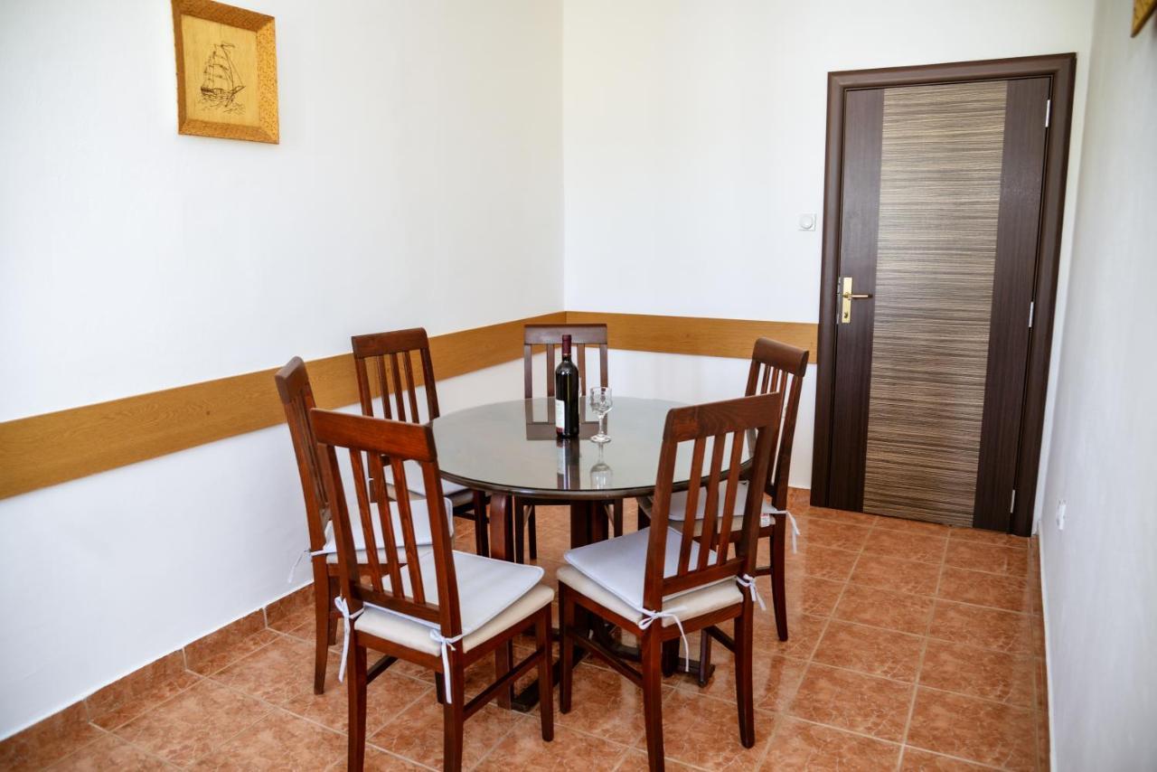 Apartment Nikola Kotor Zewnętrze zdjęcie